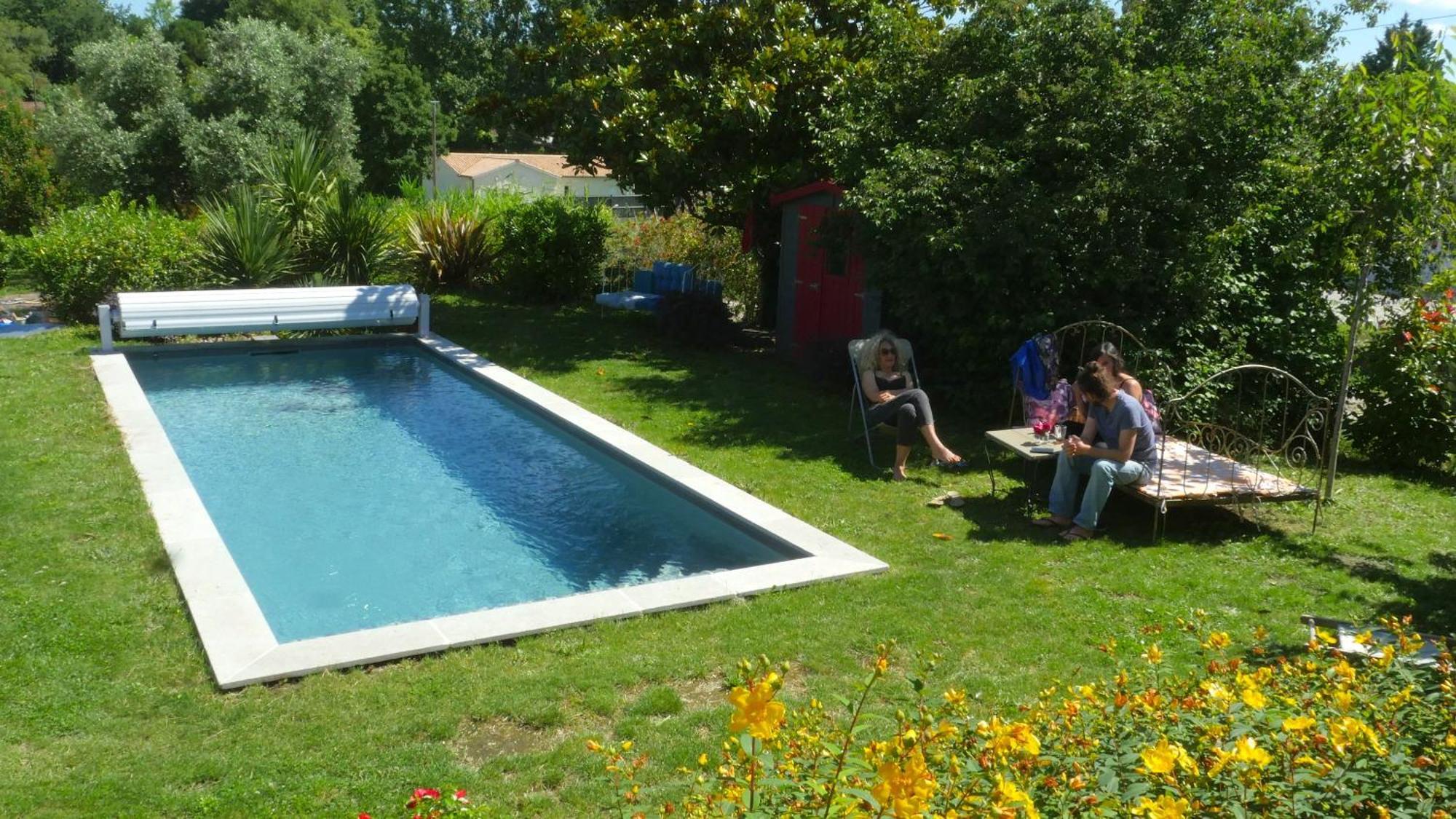 Les Jardins D'Ispahan Prignac-et-Marcamps Exterior foto